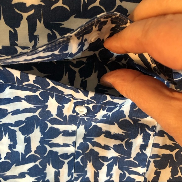 AFTCO Button Down Fishing Shirt. Size Small. - Picture 5 of 13